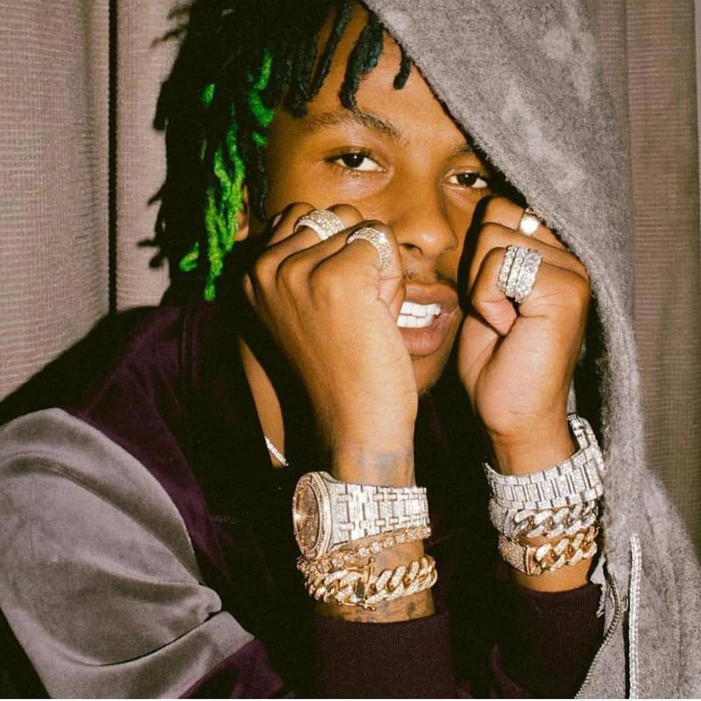 Moissanite vs. Diamond: Can You Really Tell the Difference?