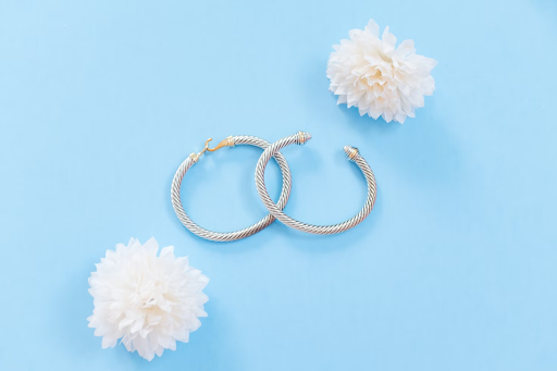 How to Measure Your Wrist for a Bracelet? Easy Guide