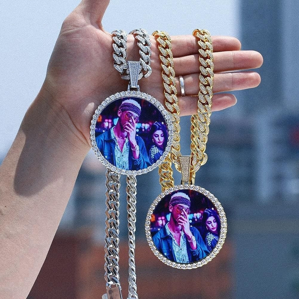 Wear Your Memories: Why a Custom Photo Pendant Necklace is the Ultimate Keepsake