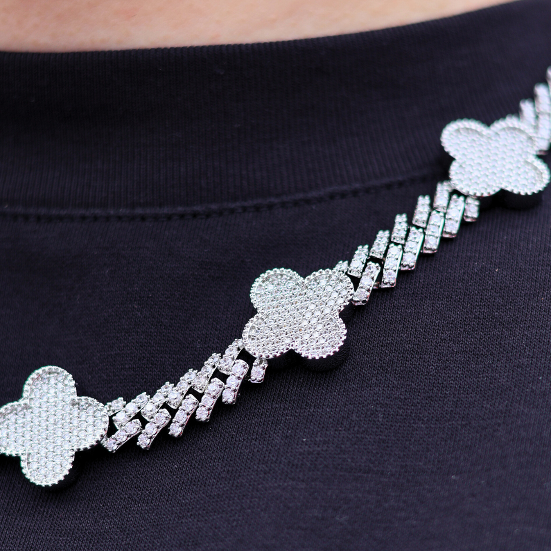 Clover Iced Prong Cuban Chain (Silver) - 8mm
