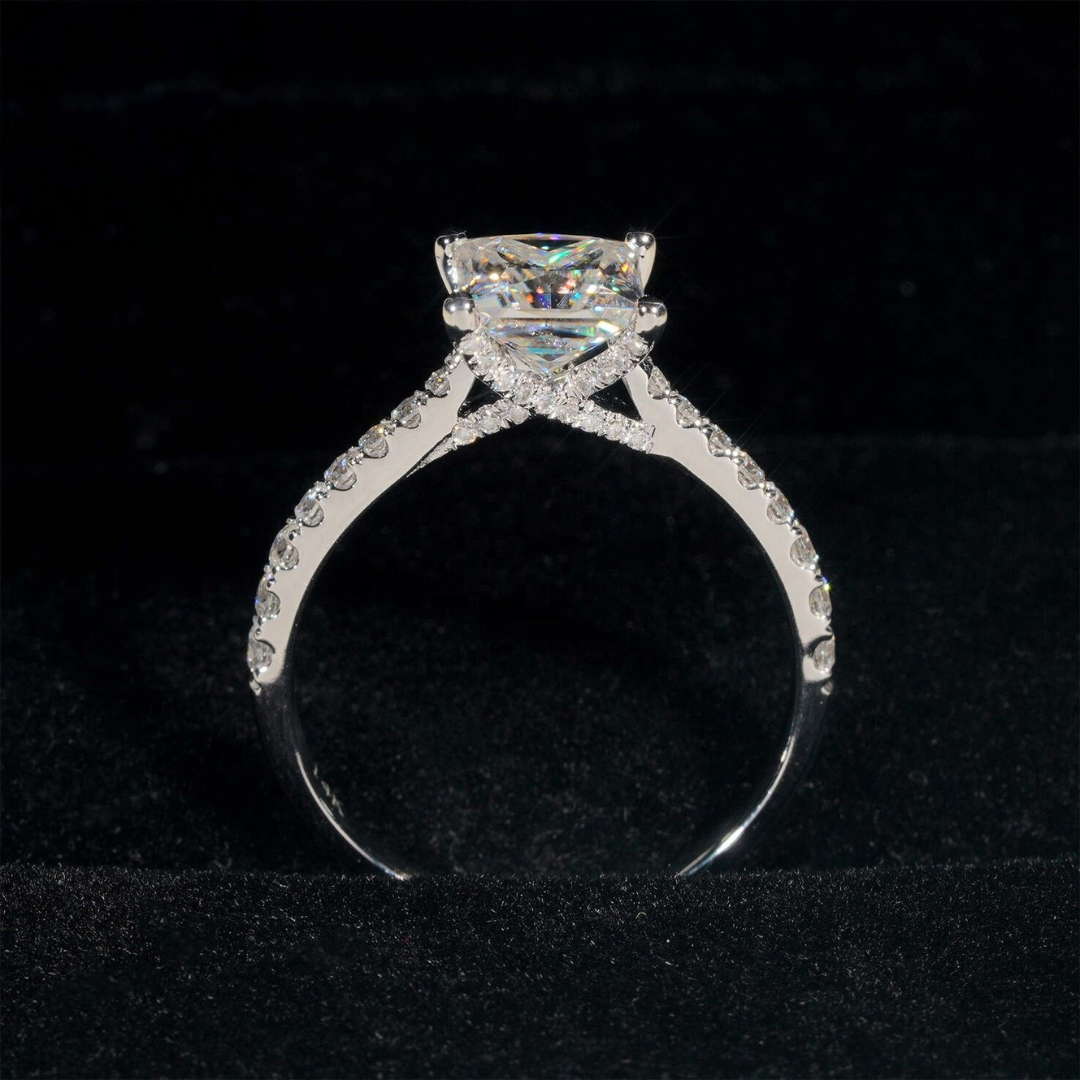 Verlobungsring aus 14 Karat Weißgold mit 1,2 Karat Moissanit-Diamanten im Prinzessschliff