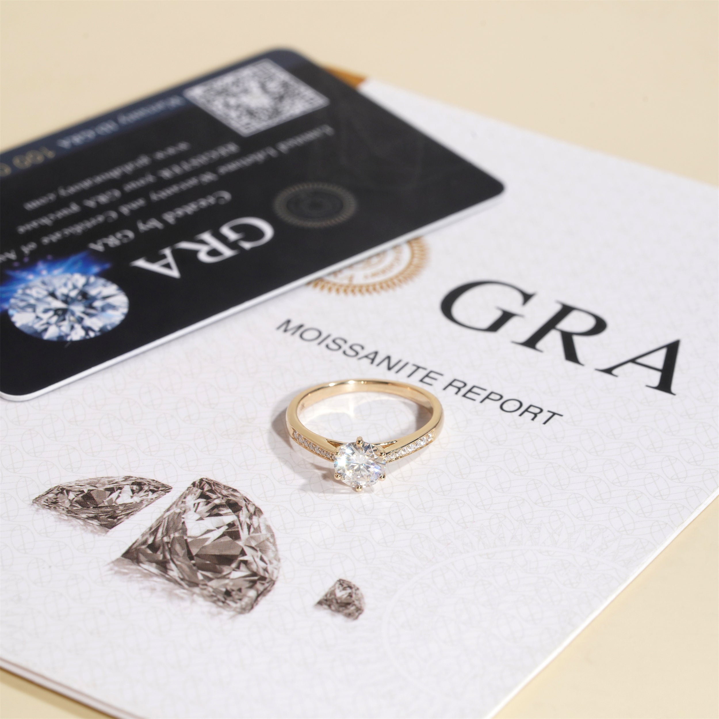 10 Karat Massivgold 1 Karat Moissanit Infinity Verlobungsring