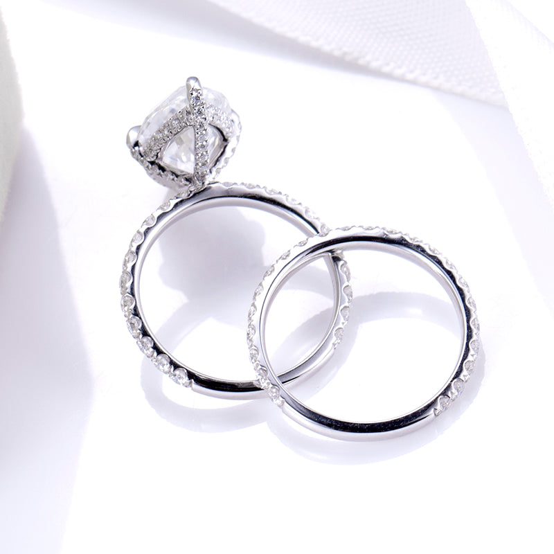 10 Karat massives Gold Selena Marquise Cut Moissanit Verlobungsring-Set