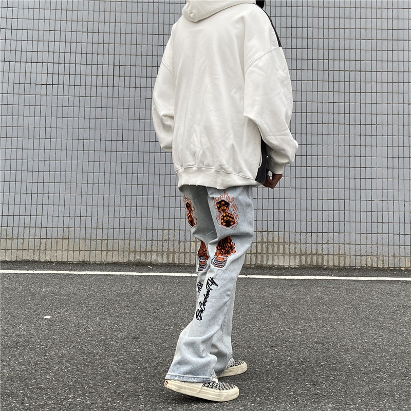 Jeans mit VVS-Stickerei