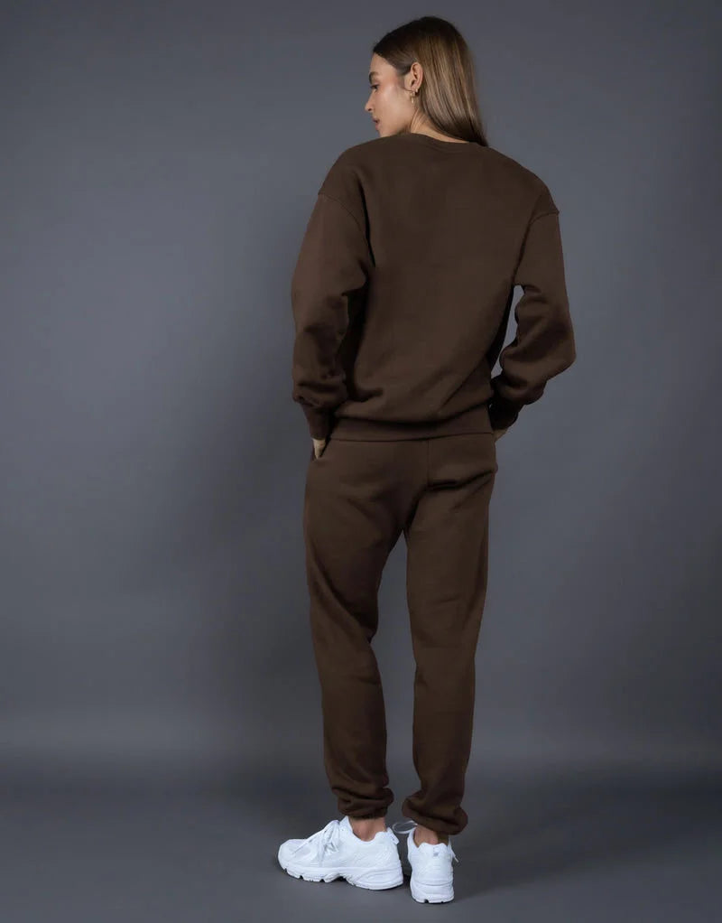 Bequemes zweiteiliges Set aus Sweatshirt und Jogginghose