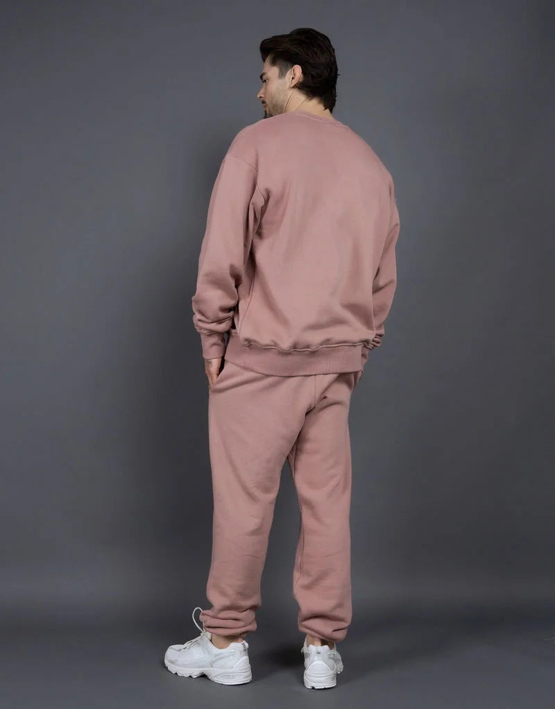 Bequemes zweiteiliges Set aus Sweatshirt und Jogginghose