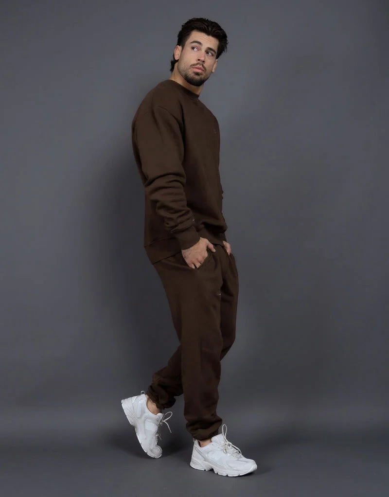 Bequemes zweiteiliges Set aus Sweatshirt und Jogginghose