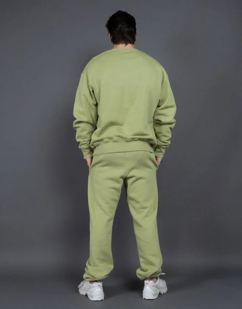 Bequemes zweiteiliges Set aus Sweatshirt und Jogginghose