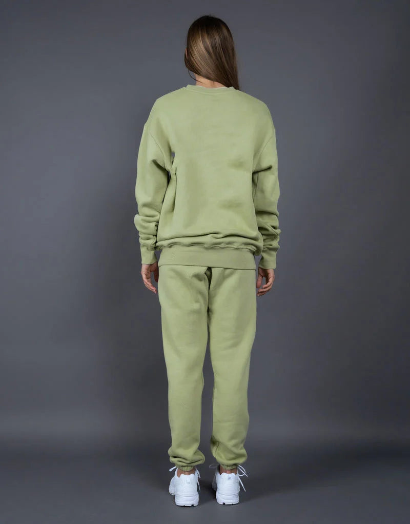 Bequemes zweiteiliges Set aus Sweatshirt und Jogginghose