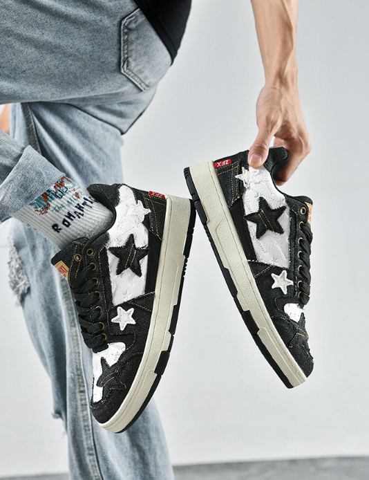 Lässige Boardschuhe mit Retro-Star-Elementen