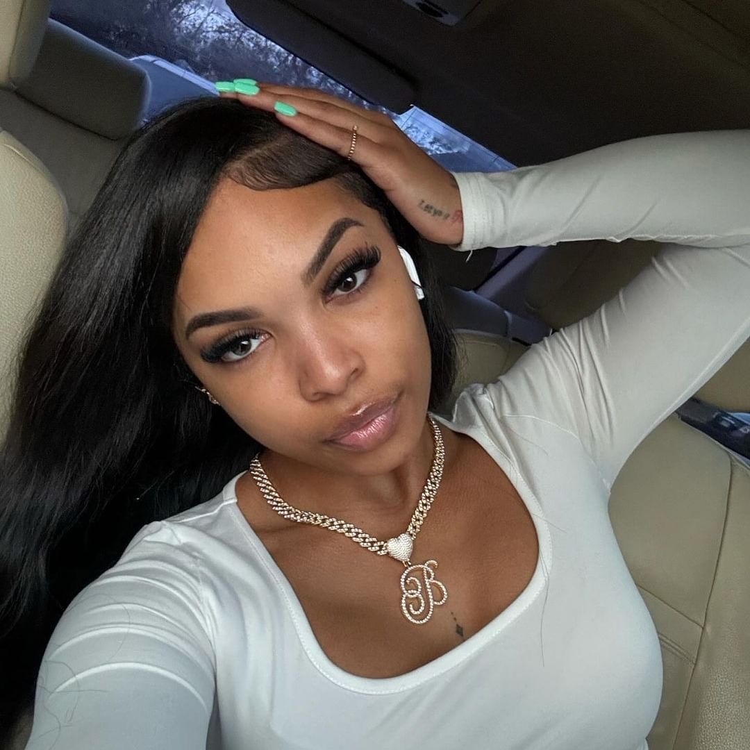 Personalisierte herzförmige kubanische Halskette mit Initialen