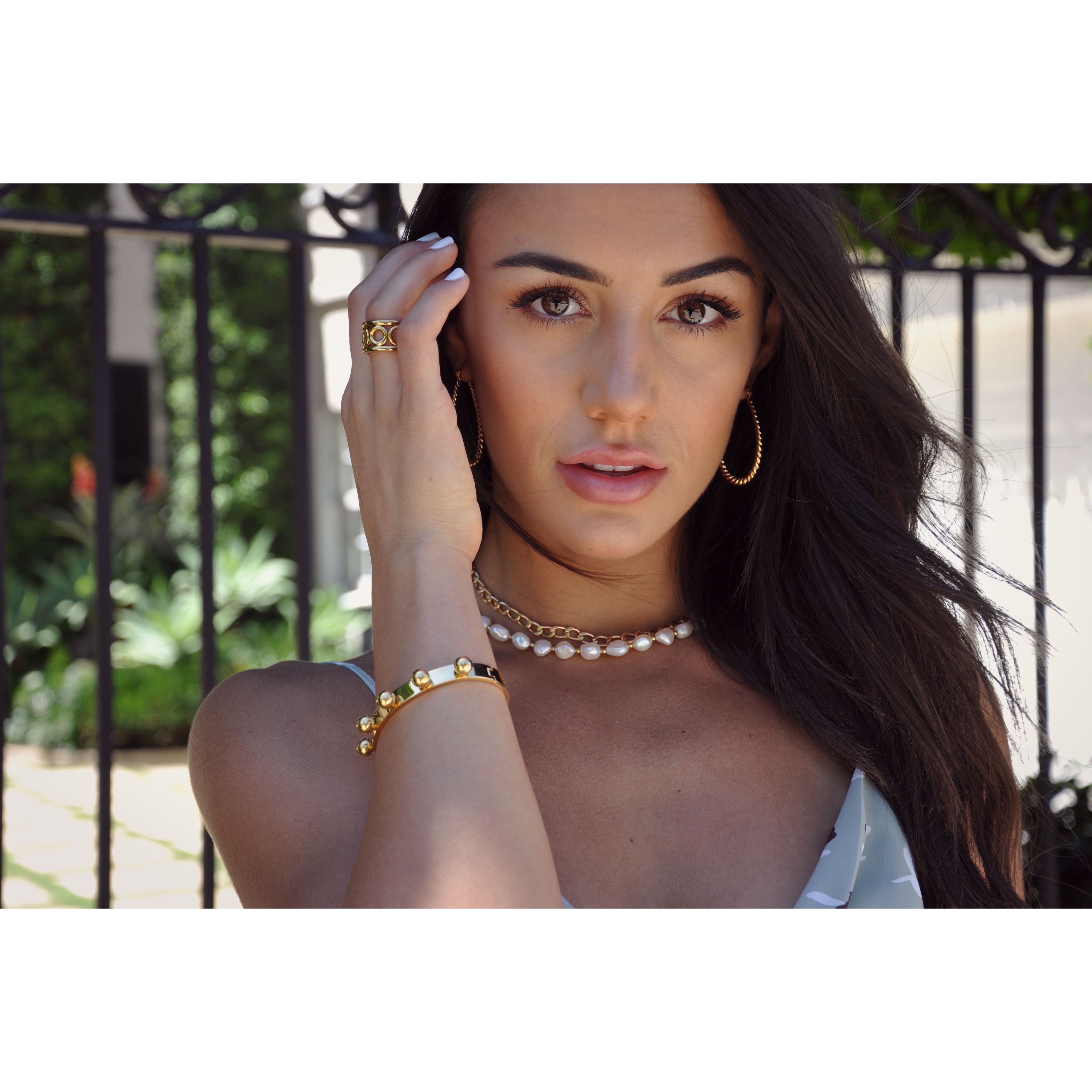 Halskette mit Büroklammer aus 18 Karat vergoldetem Edelstahl