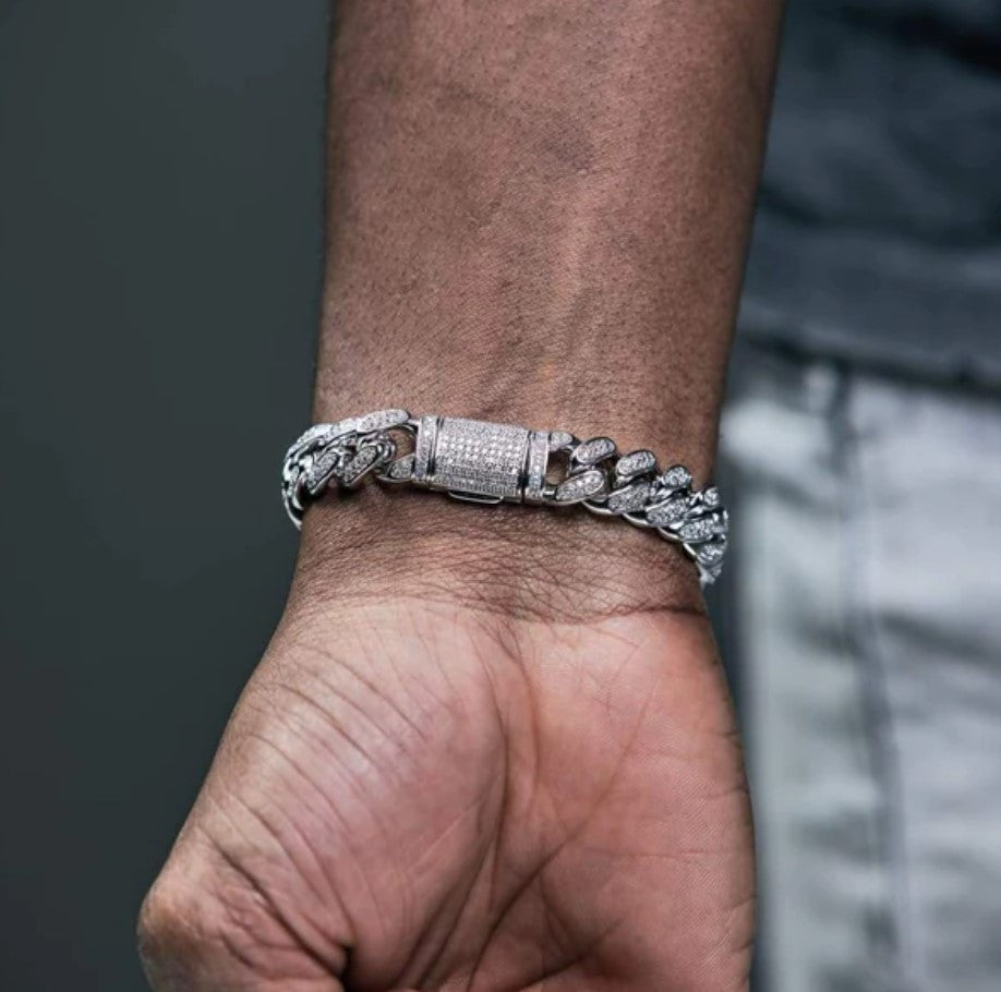 12 mm kubanische Gliederkette mit Diamanten