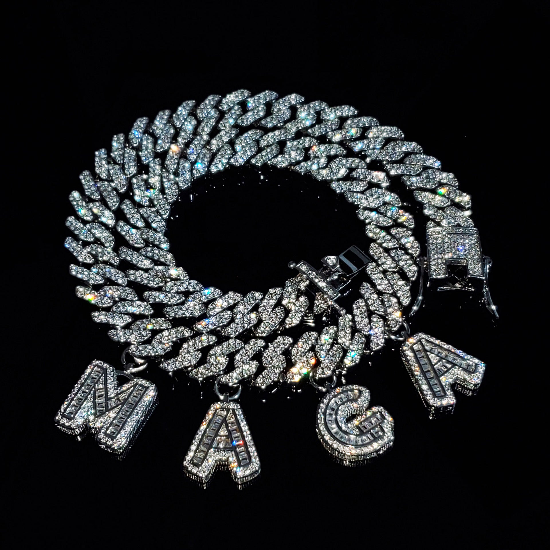 Kubanische Baguette-Halskette mit individuellem Namen