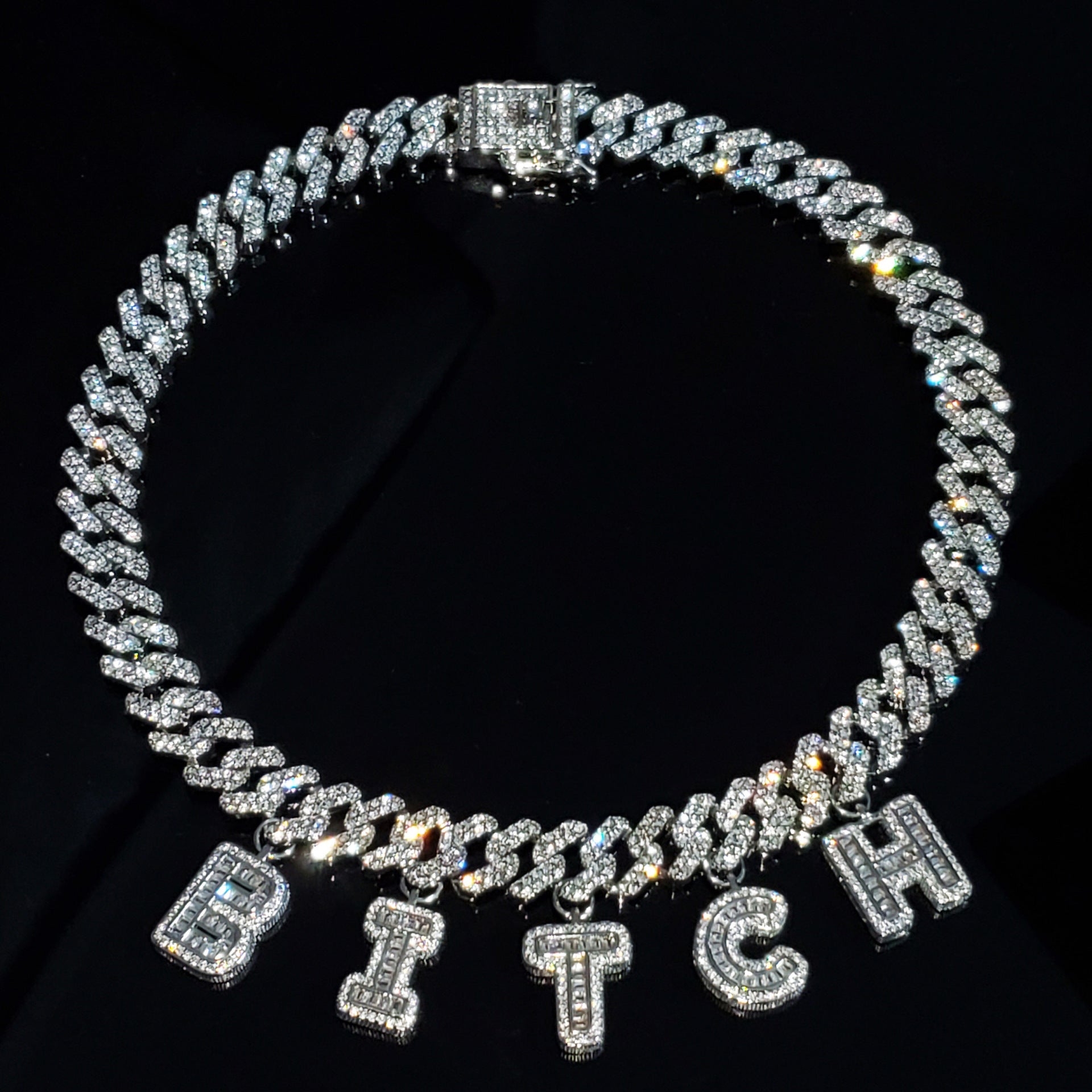 Kubanische Baguette-Halskette mit individuellem Namen