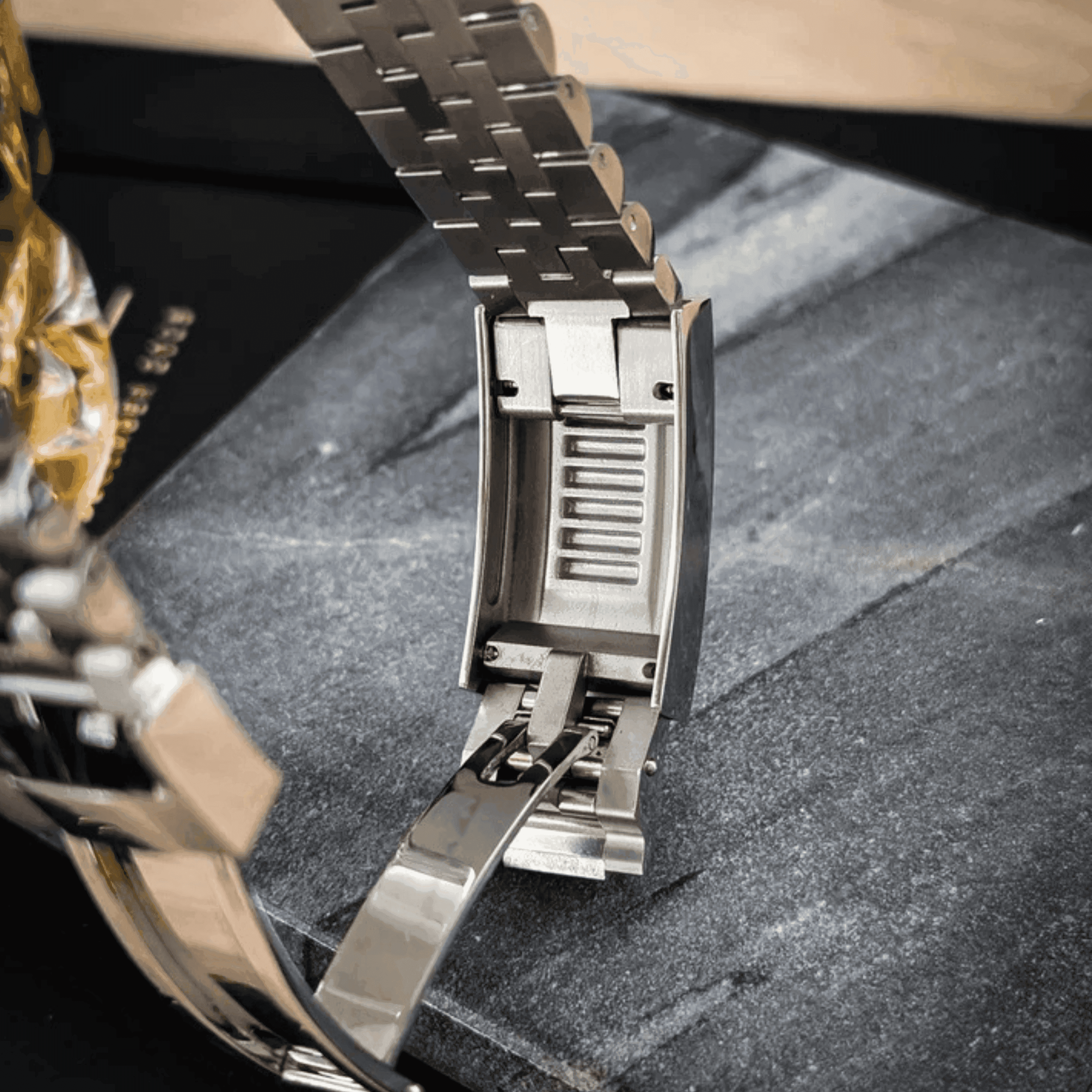 Seiko Mod GMT - Batgirl